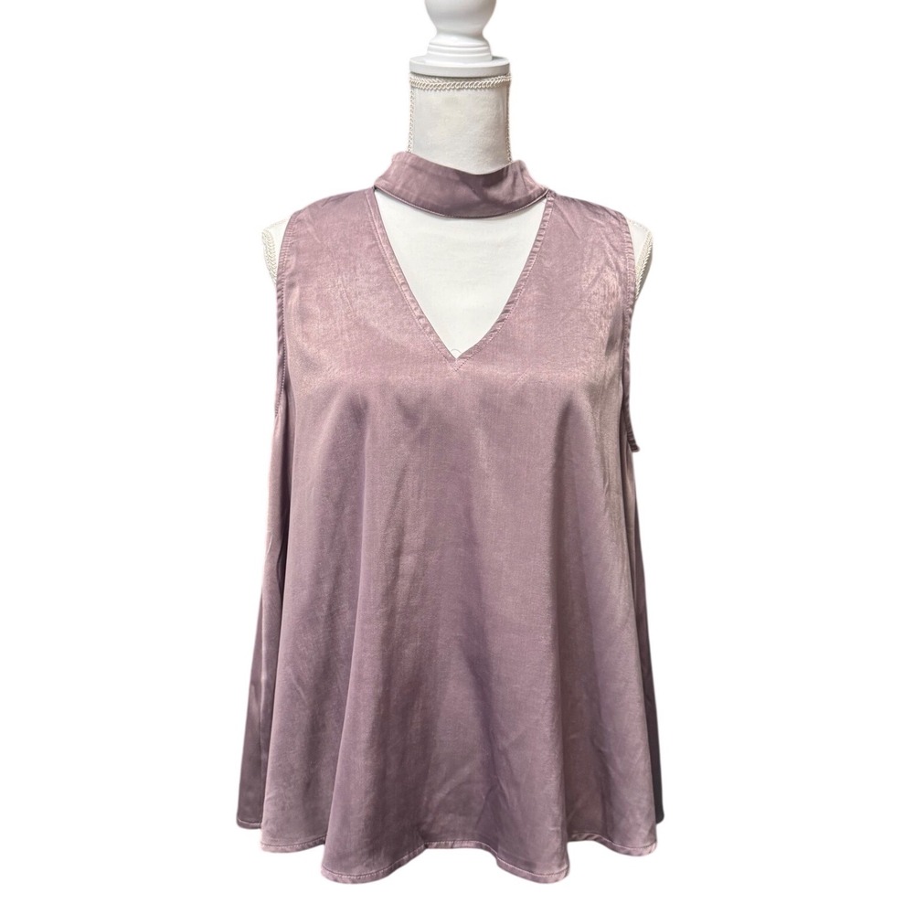 Caramela Satin Sleeveless Mock Neck Blouse Mauve Purple Size‎ L